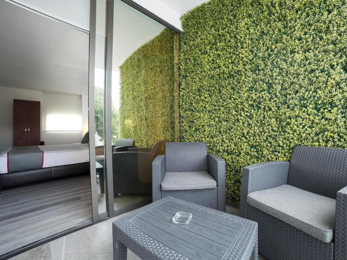 Suites Arboleda 215 Mexico By Eksteriør billede